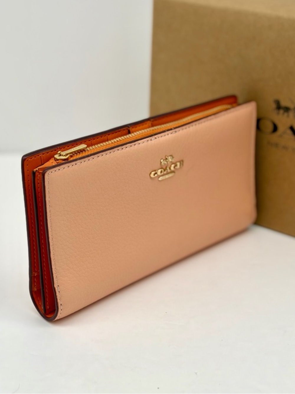 Coach Refine Pebble Leather
Slim Zip Wallet Feded Blush NWT
